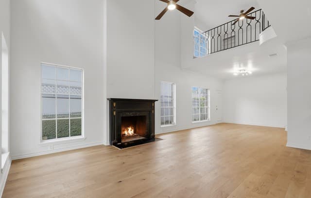 rental at 484 E Olmos Dr in Olmos Park, TX — photo 4
