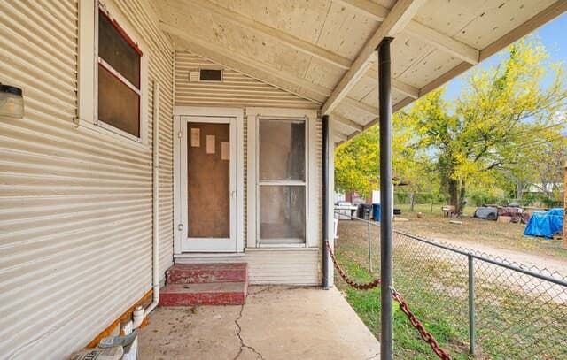 rental at 165 Division in San Antonio, TX — photo 4