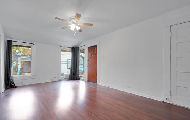 rental at 165 Division in San Antonio, TX — photo 5