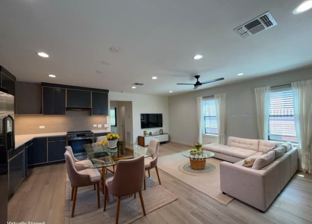 1-bedroom rental at 1722 S Saint Marys Street Unit 201 in San Antonio, TX — photo 3