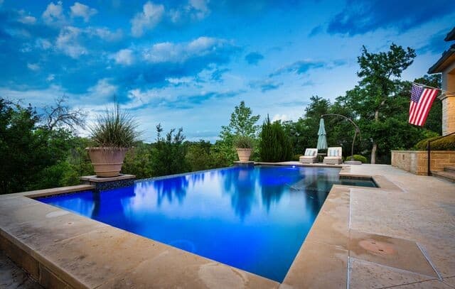 5-bedroom rental at 52 Landmark Rdg in Boerne, TX — photo 4