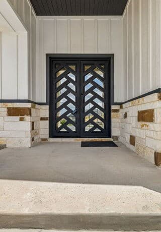 4-bedroom rental at 109 Summer Meadow Dr in La Vernia, TX — photo 5