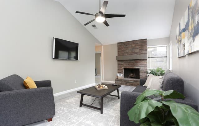 3-bedroom rental at 4414 Brushy Hl in San Antonio, TX — photo 3