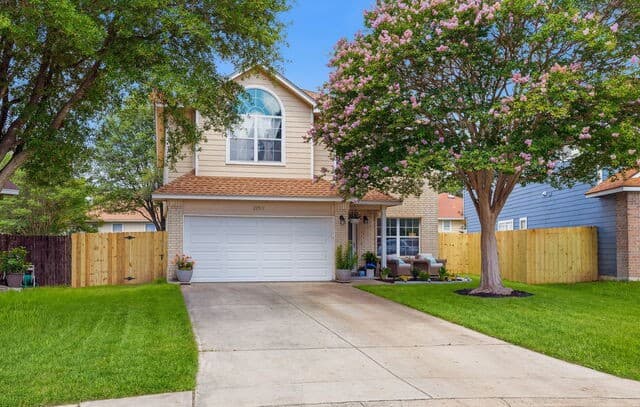 4-bedroom rental at 20511 View Meadow in San Antonio, TX — photo 1
