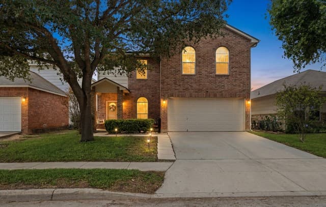 4-bedroom rental at 4119 Talavera Trl in San Antonio, TX — photo 1