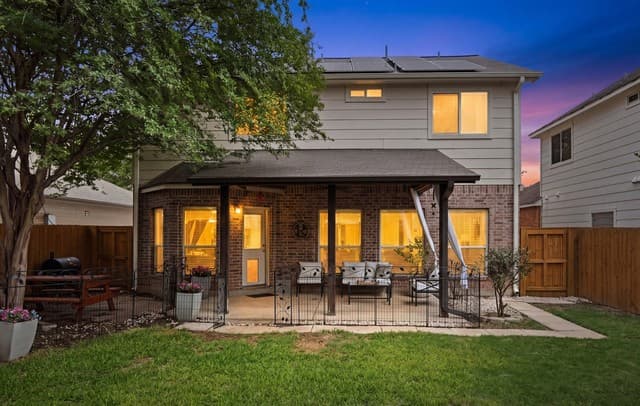 4-bedroom rental at 4119 Talavera Trl in San Antonio, TX — photo 2