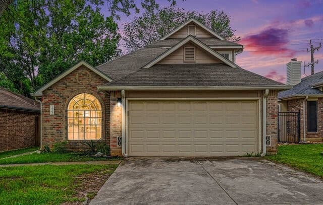 3-bedroom rental at 15143 Spring Mist in San Antonio, TX — photo 1