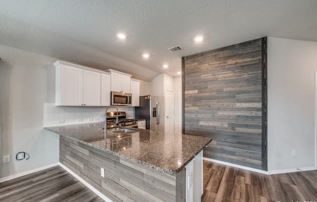 3-bedroom rental at 10307 Owl Woods in Schertz, TX — photo 5