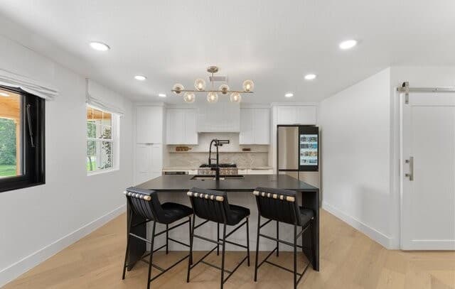 4-bedroom rental at 706 Kenilworth in San Antonio, TX — photo 4