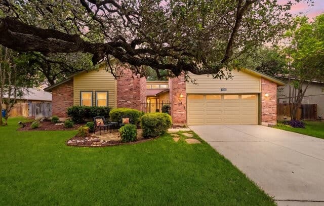 4-bedroom rental at 19618 Encino Knoll St in San Antonio, TX — photo 1