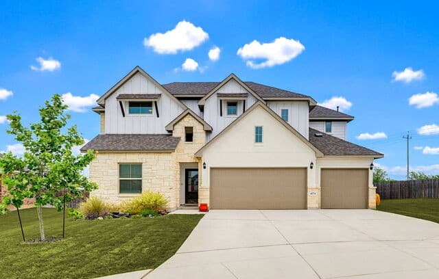 5-bedroom rental at 4174 Garden Path in Schertz, TX — photo 1