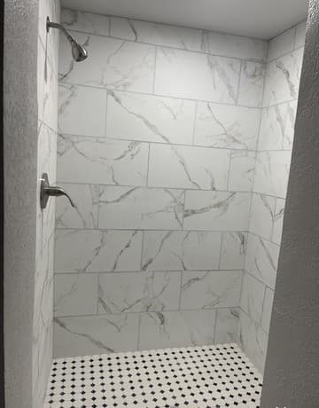 rental at 715 New Laredo Hwy in San Antonio, TX — photo 4