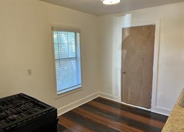 2-bedroom rental at 146 Eross in San Antonio, TX — photo 5