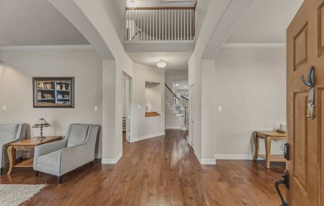 5-bedroom rental at 12602 Terrace Hollow in San Antonio, TX — photo 2