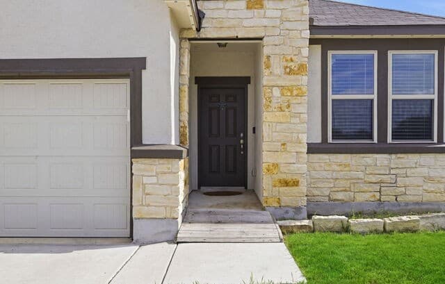 3-bedroom rental at 6626 Freedom Rnch in San Antonio, TX — photo 3