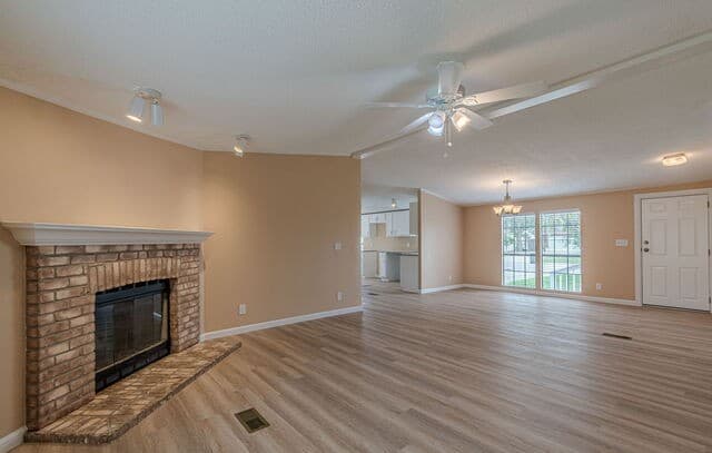 3-bedroom rental at 938 Patricia Ann Dr in Poteet, TX — photo 3