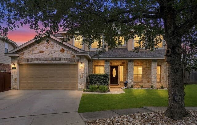 Home for sale at 8942 Firebaugh Dr in Helotes, TX — photo 1