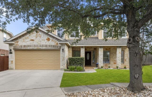 Home for sale at 8942 Firebaugh Dr in Helotes, TX — photo 2
