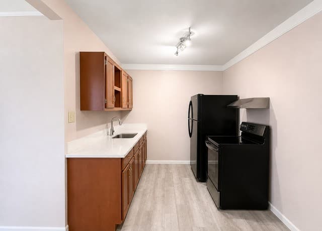 1-bedroom rental at 118 N Stonegate Unit 2 in Boerne, TX — photo 3
