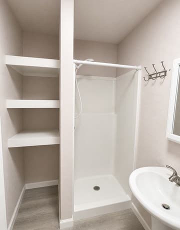 1-bedroom rental at 118 N Stonegate Unit 2 in Boerne, TX — photo 5