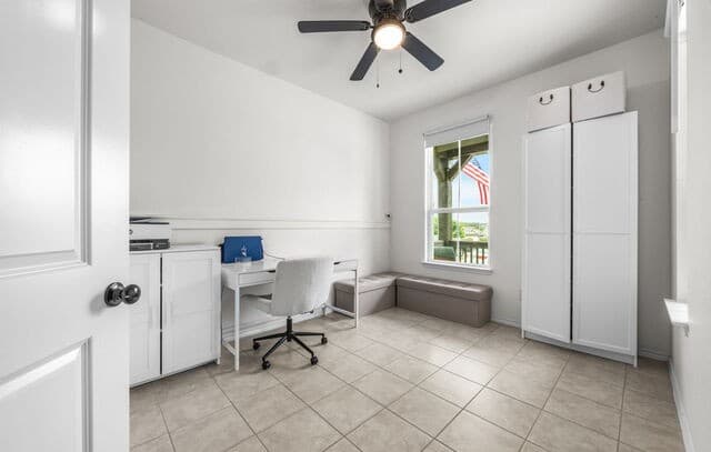 4-bedroom rental at 402 Kirkhill Cove in San Antonio, TX — photo 5