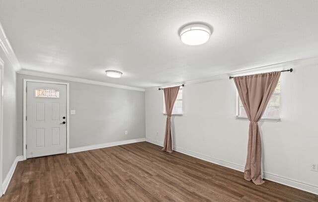 3-bedroom rental at 4419 Bright Sun St in San Antonio, TX — photo 2