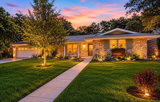 3-bedroom rental at 11630 Veradero Dr in San Antonio, TX — photo 1