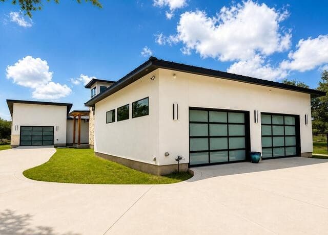 4-bedroom rental at 7718 Ramble Rdg in San Antonio, TX — photo 4