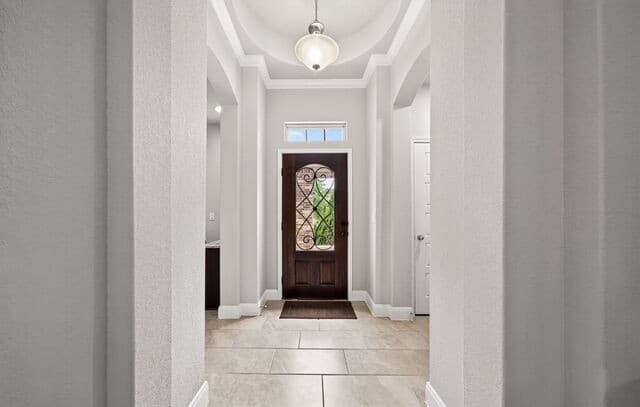 4-bedroom rental at 555 Singing Crk in Spring Branch, TX — photo 2