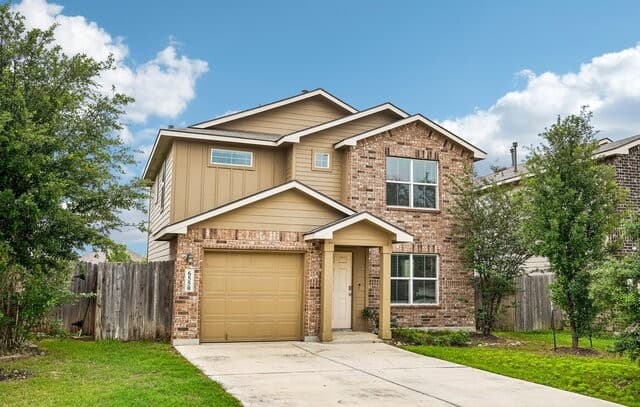 3-bedroom rental at 6550 Legato Curv in San Antonio, TX — photo 2