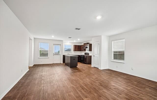 3-bedroom rental at 6550 Legato Curv in San Antonio, TX — photo 5