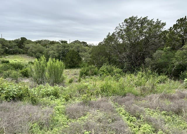 rental at 3726 Summer Breeze Ln in San Antonio, TX — photo 4