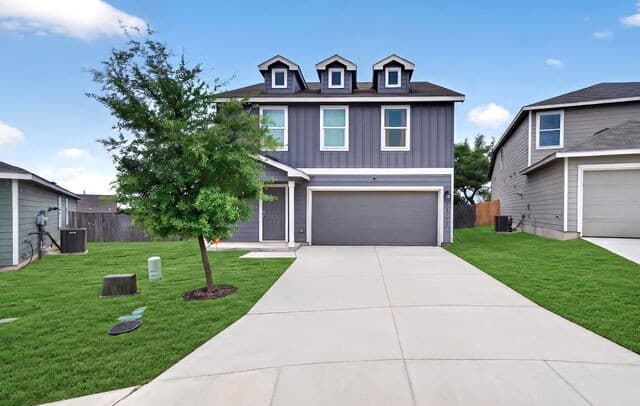 4-bedroom rental at 10111 Gap Crk in San Antonio, TX — photo 4
