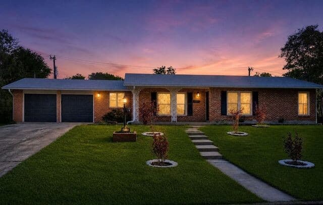 4-bedroom rental at 113 Aribe Dr in San Antonio, TX — photo 1