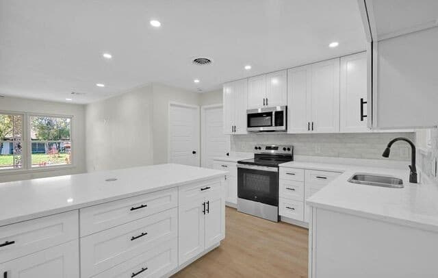 4-bedroom rental at 113 Aribe Dr in San Antonio, TX — photo 4