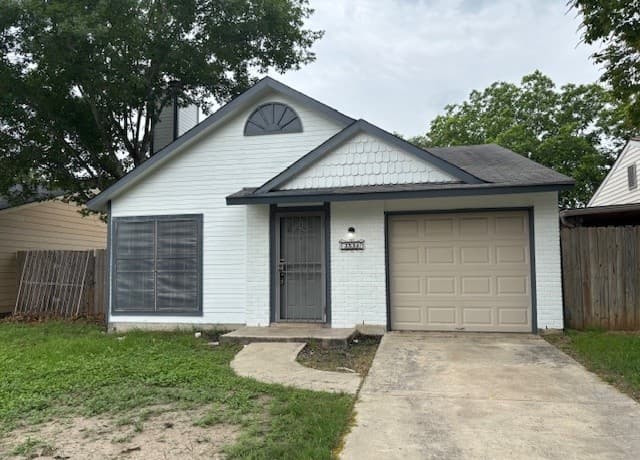 2-bedroom rental at 3551 Bottomless Lk in San Antonio, TX — photo 1