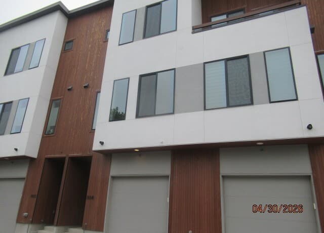 3-bedroom rental at 102 Tendick Unit UNIT 804 in San Antonio, TX — photo 3