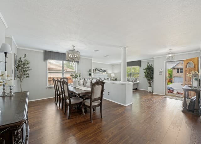 4-bedroom rental at 7709 Avery Rd in Live Oak, TX — photo 3