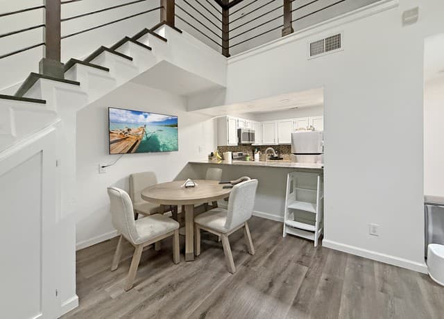 2-bedroom rental at 4107 Medical Dr Unit 4205 in San Antonio, TX — photo 2