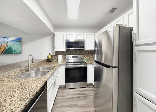 2-bedroom rental at 4107 Medical Dr Unit 4205 in San Antonio, TX — photo 3