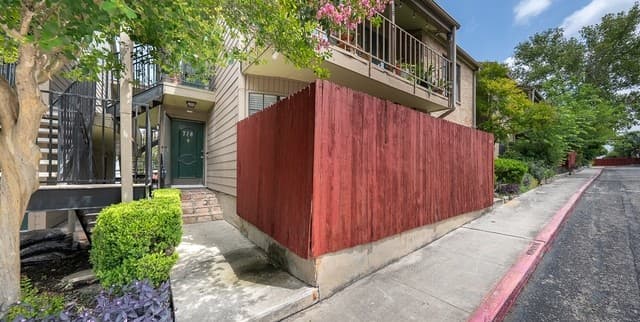 2-bedroom rental at 7711 Callaghan Rd Unit APT 714 in San Antonio, TX — photo 4
