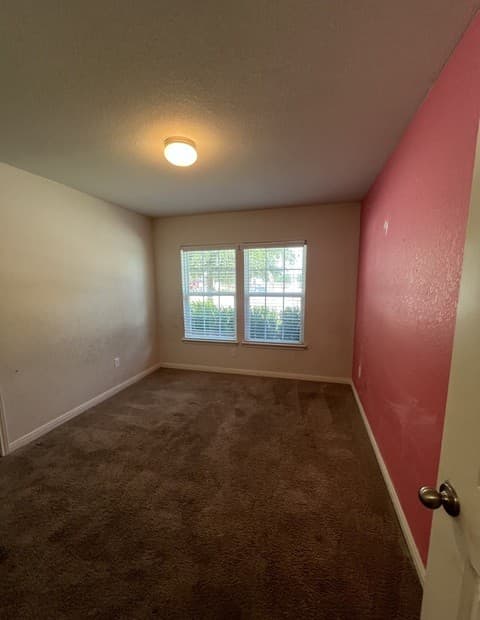 4-bedroom rental at 7747 Watersedge CV in San Antonio, TX — photo 3