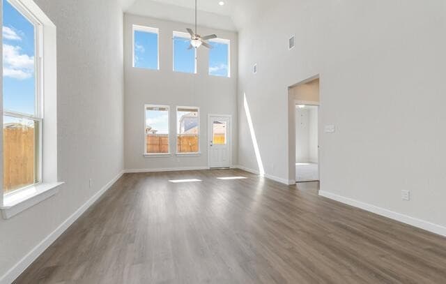4-bedroom rental at 5926 Willow Point Blvd in San Antonio, TX — photo 4