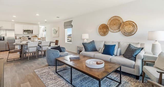 5-bedroom rental at 4226 Marjoram Landing in Von Ormy, TX — photo 5