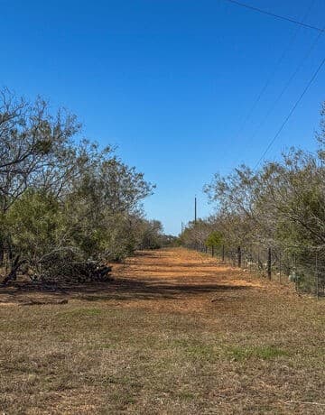 rental at TRACT 3 Fm 539 in La Vernia, TX — photo 3