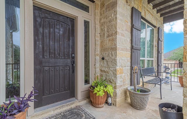 4-bedroom rental at 5488 Devonwood St in Schertz, TX — photo 4