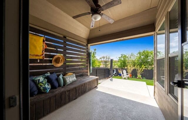 4-bedroom rental at 12230 Bianca Mill in San Antonio, TX — photo 3