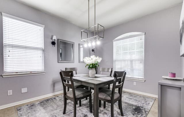 3-bedroom rental at 12114 Luckey Smt in San Antonio, TX — photo 2