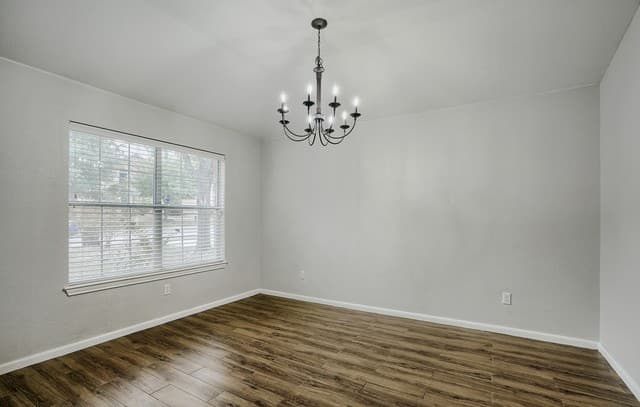 4-bedroom rental at 8518 El Camino Ct in San Antonio, TX — photo 4