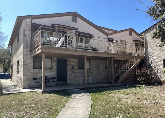 rental at 602 Chauncey in San Antonio, TX — photo 3